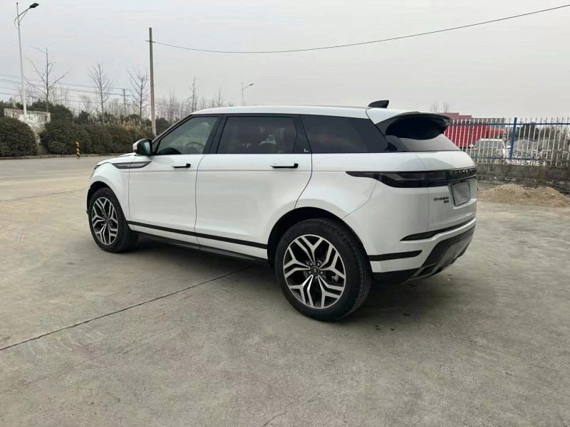 徐州22年路虎极光8