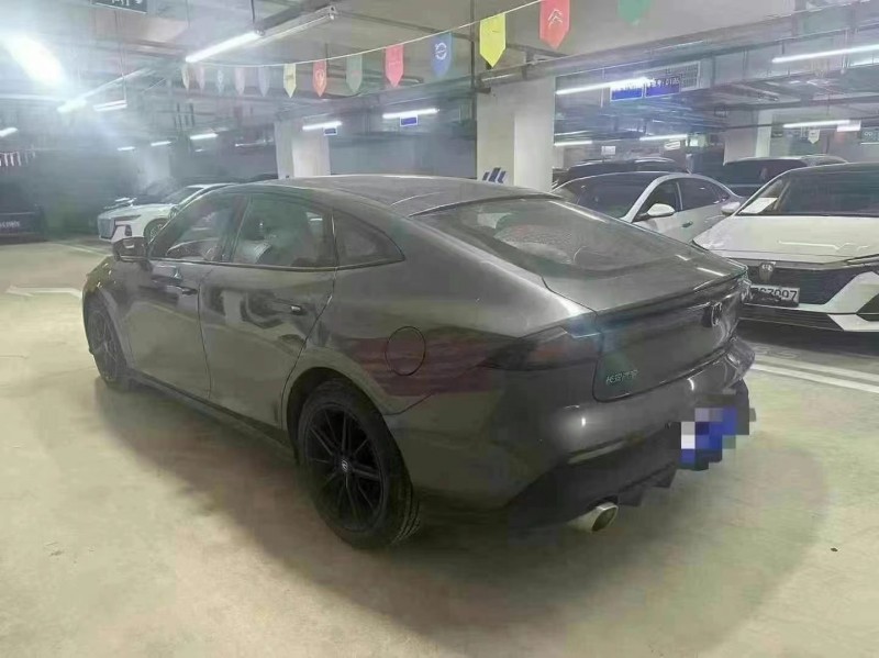 成都23年長安汽車UNI7