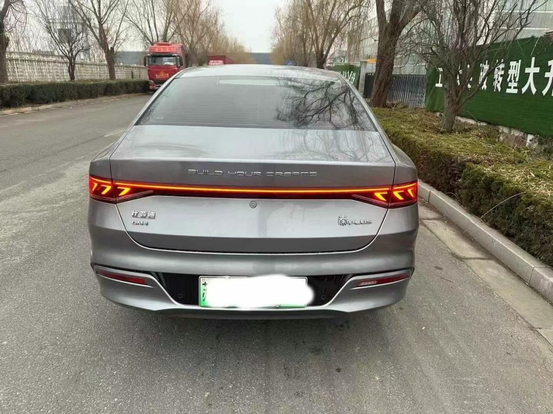 廣州23年比亞迪秦2