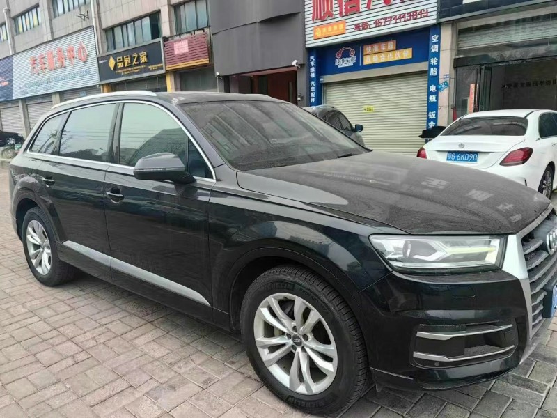 武汉17年奥迪Q73