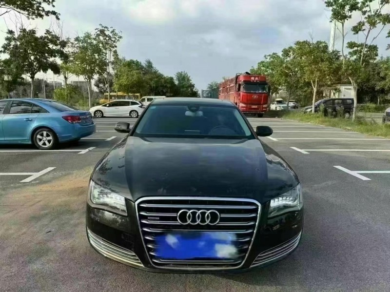 菏泽15年奥迪A8L1