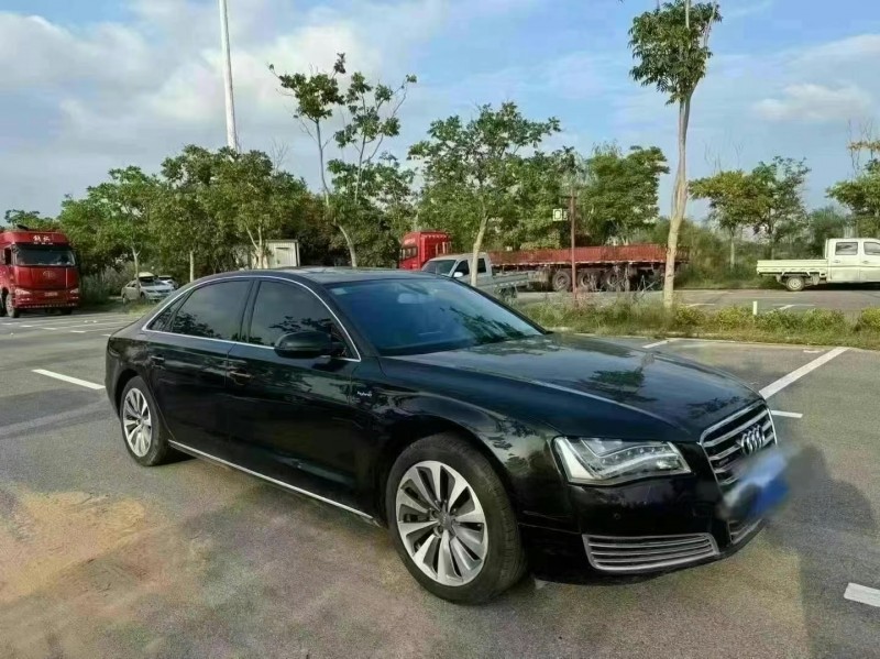 菏泽15年奥迪A8L3