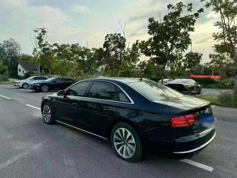 菏泽15年奥迪A8L8