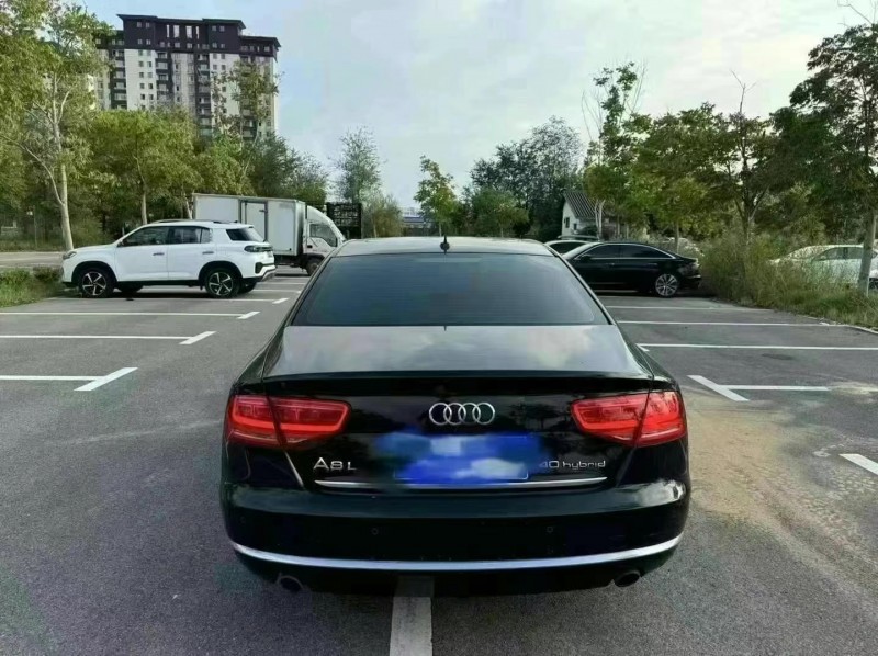 菏泽15年奥迪A8L9