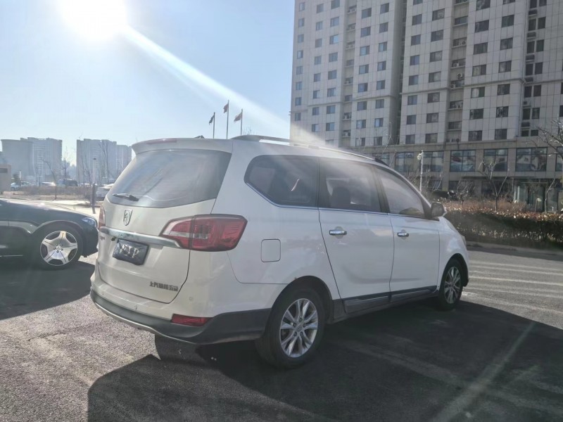 青島17年寶駿7308