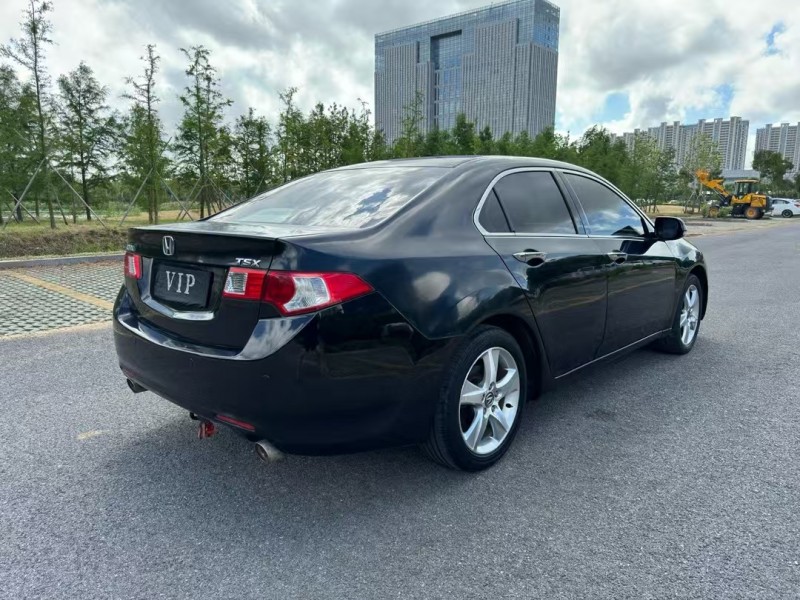 盐城11年本田思铂睿5