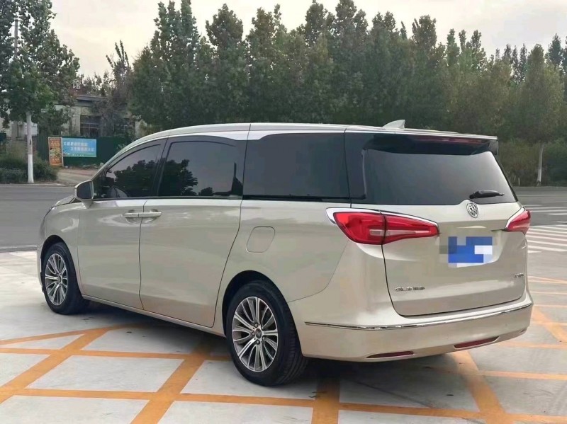 枣庄18年别克GL86