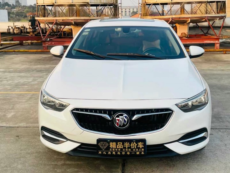 广州18年别克君威1