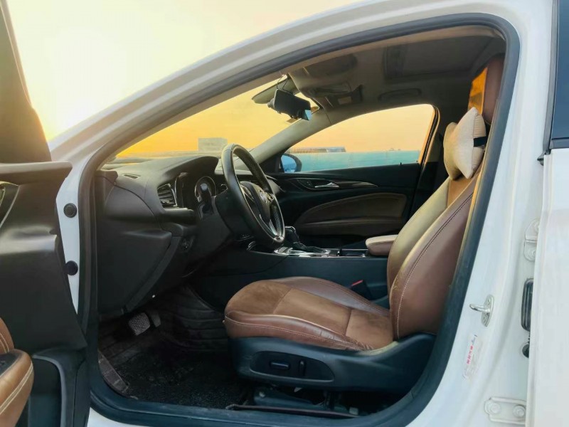 广州18年别克君威4