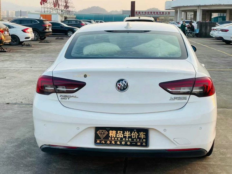 广州18年别克君威9