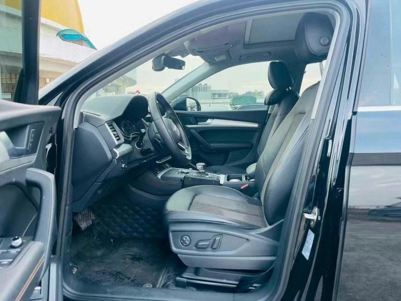 东莞20年奥迪Q54