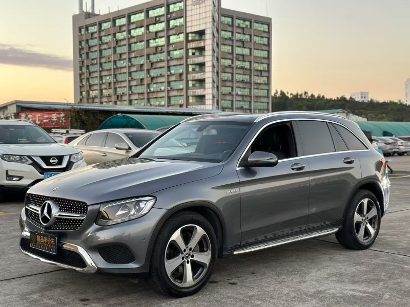 东莞19年奔驰GLC3
