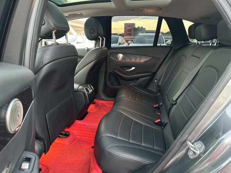 东莞19年奔驰GLC5