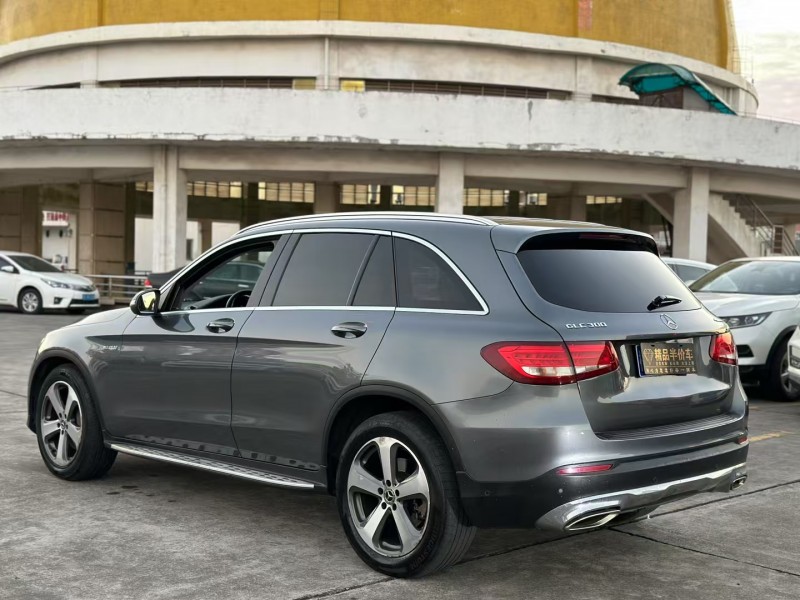 东莞19年奔驰GLC7