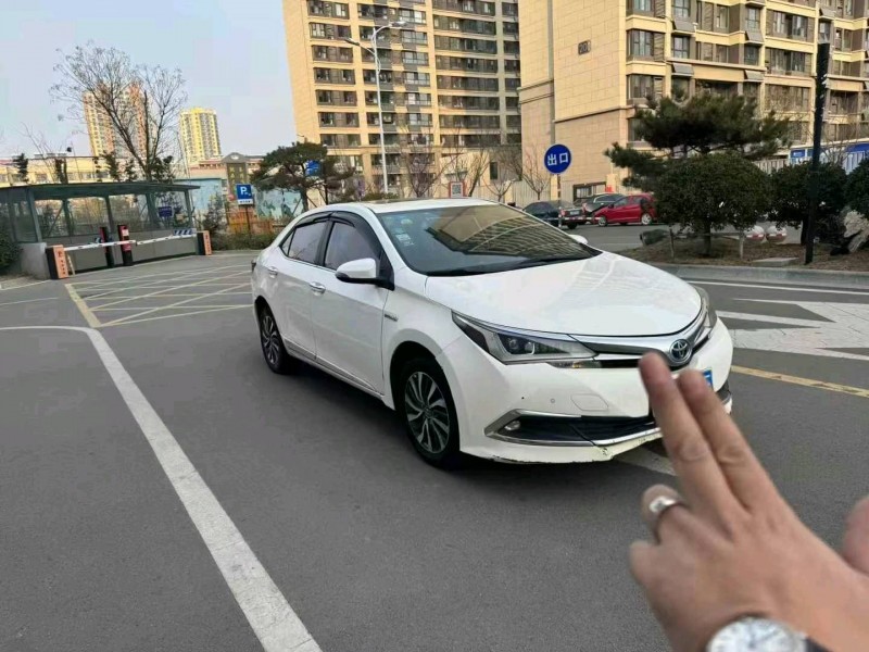 東營18年豐田卡羅拉3