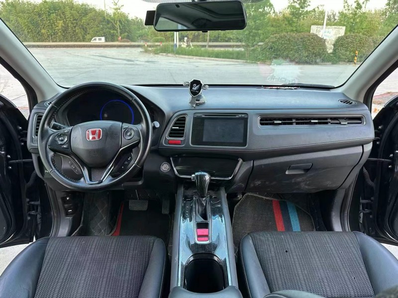 徐州15年本田缤智5