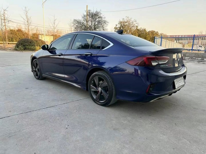 徐州22年别克君威8