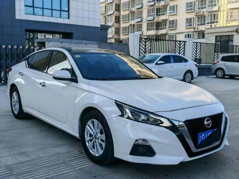 濰坊20年日產天籟3