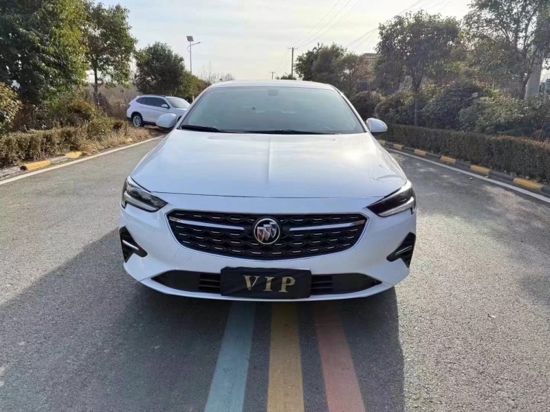 枣庄22年别克君威1