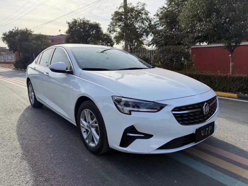 枣庄22年别克君威2