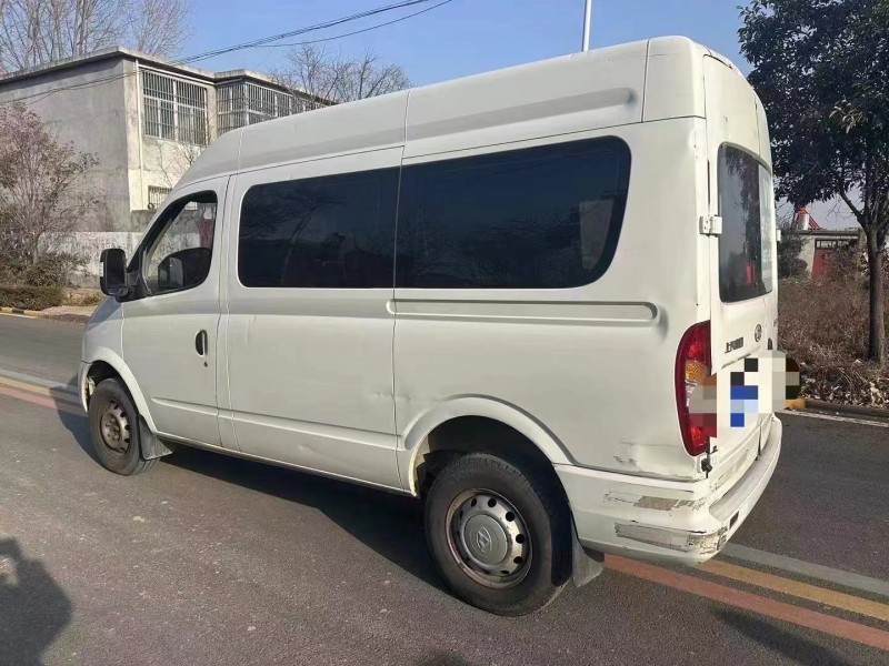 枣庄19年大通V808