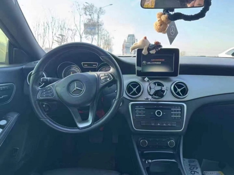 枣庄16年奔驰CLA5