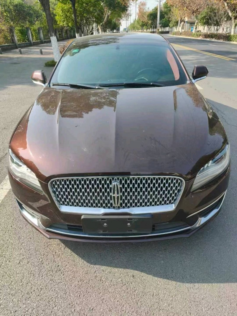 武漢20年林肯MKZ1