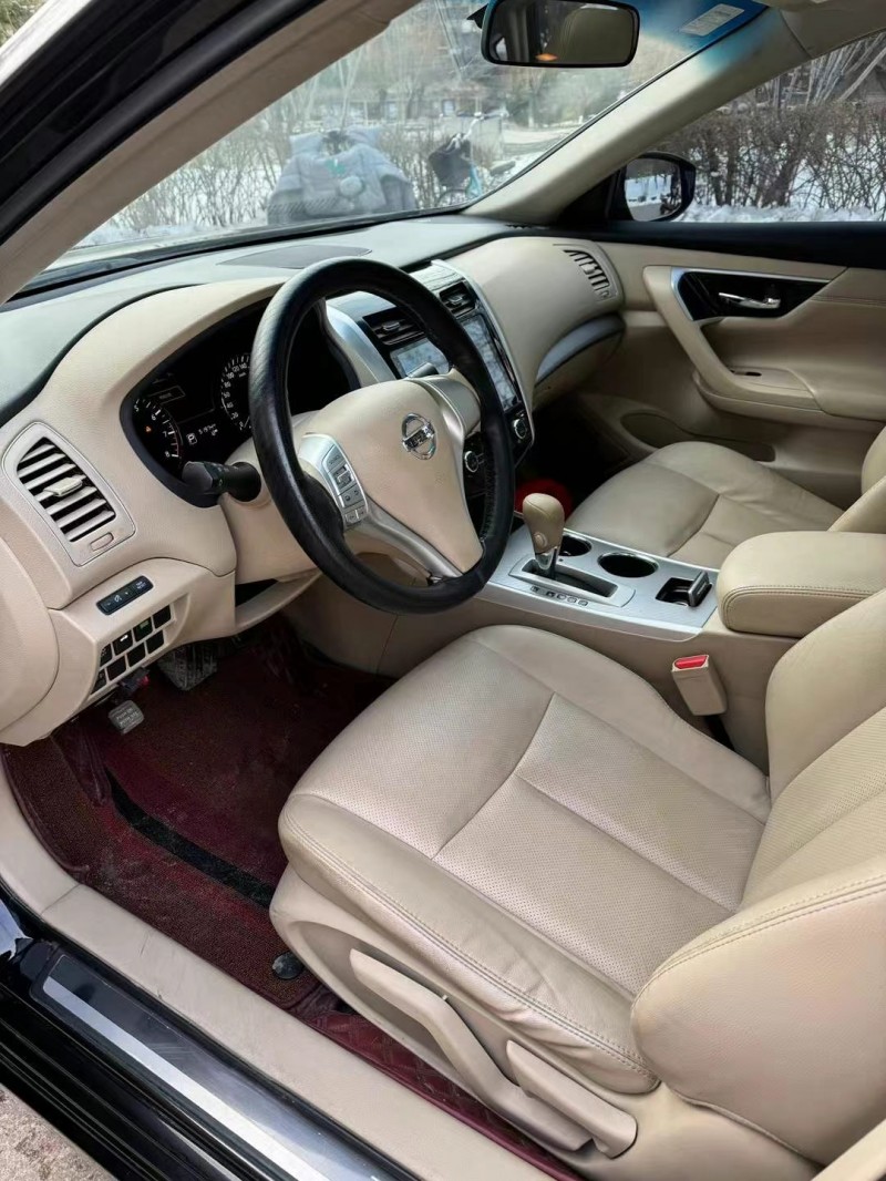 邢臺18年日產天籟5