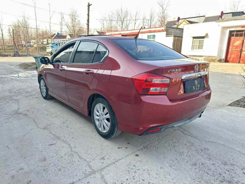 徐州12年本田锋范8