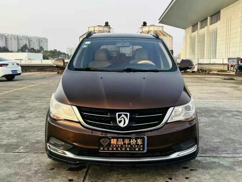 東莞17年寶駿7301