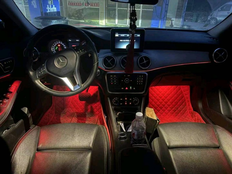 徐州16年奔驰GLA5