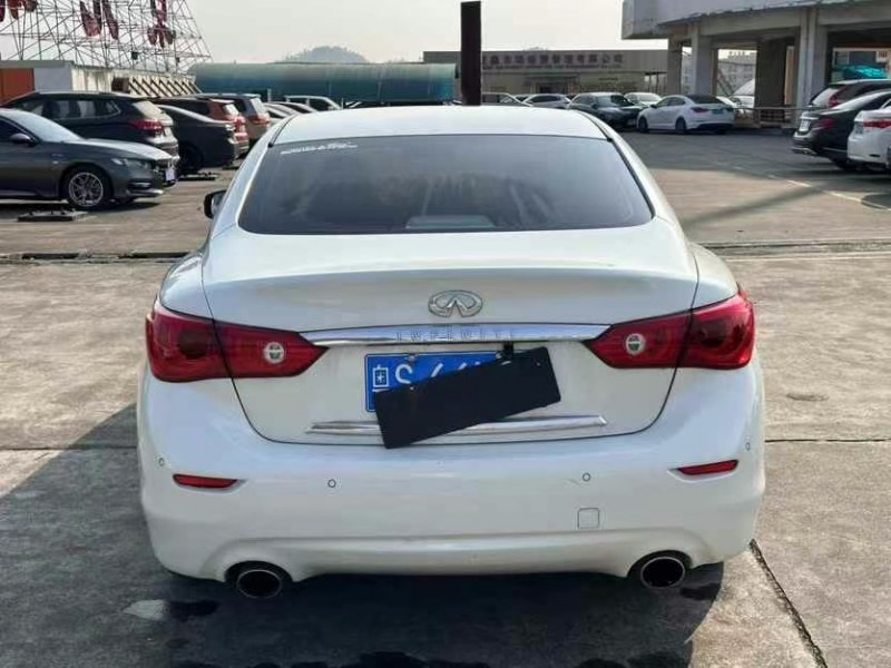 東莞17年英菲尼迪Q507