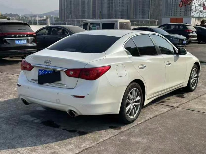 東莞17年英菲尼迪Q509