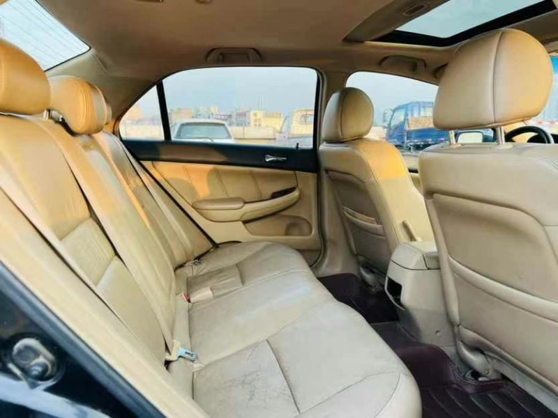 东莞07年本田雅阁6