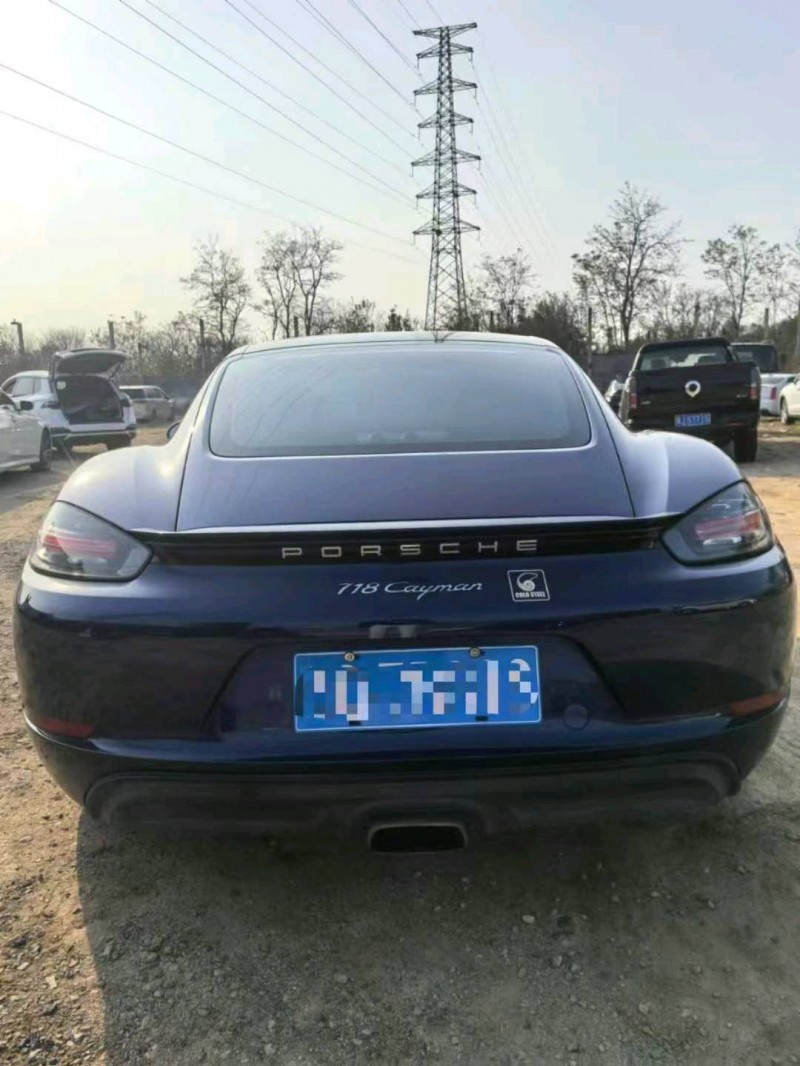 煙臺21年保時捷7184