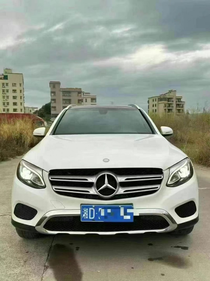 广州17年奔驰GLC1