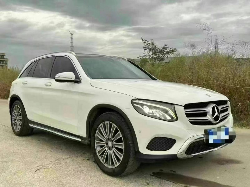 广州17年奔驰GLC3