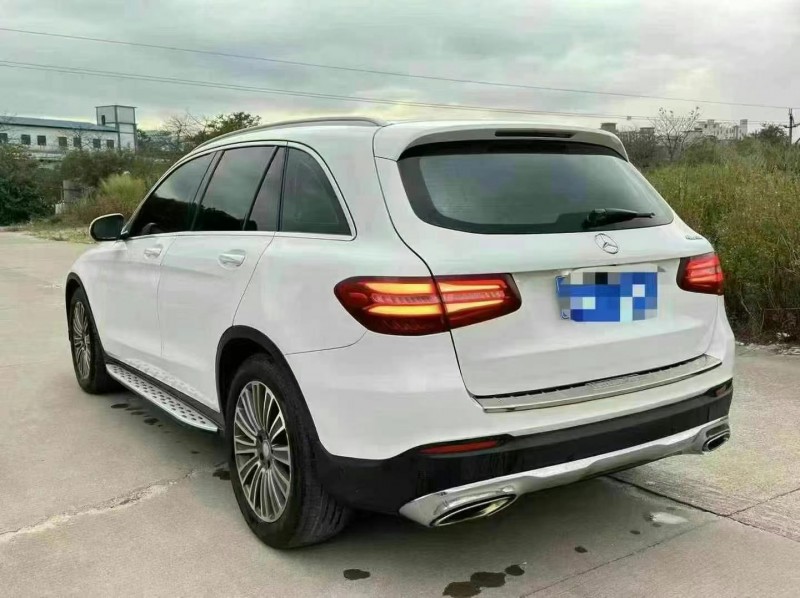 广州17年奔驰GLC5