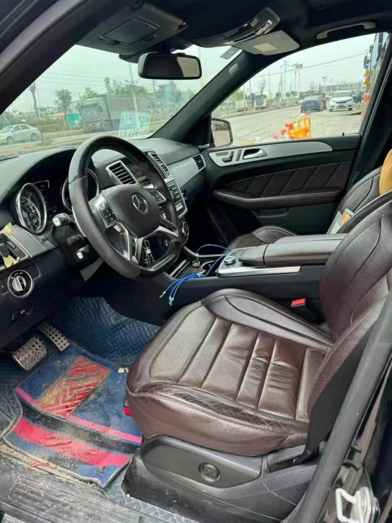 广州12年奔驰AMG4