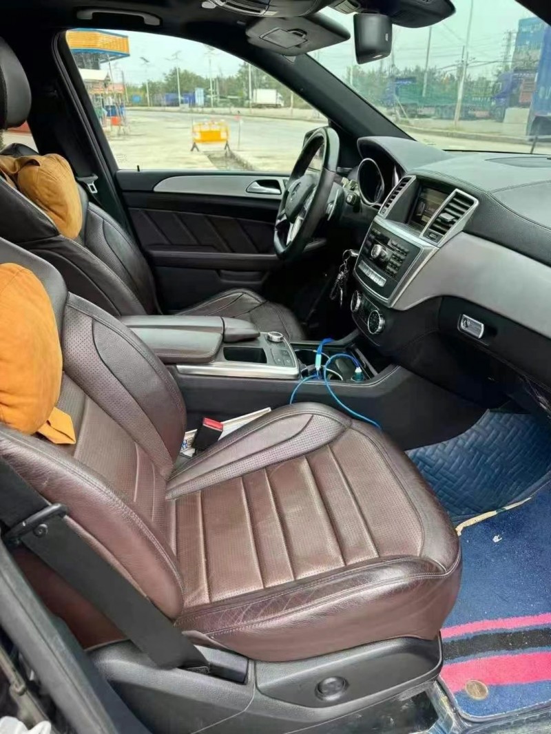 广州12年奔驰AMG6