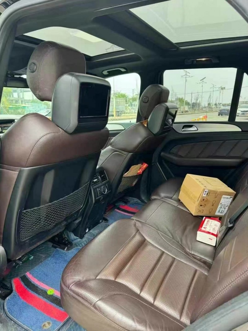 广州12年奔驰AMG7