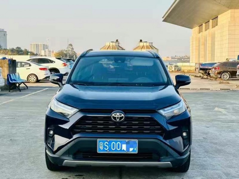 广州23年丰田RAV41
