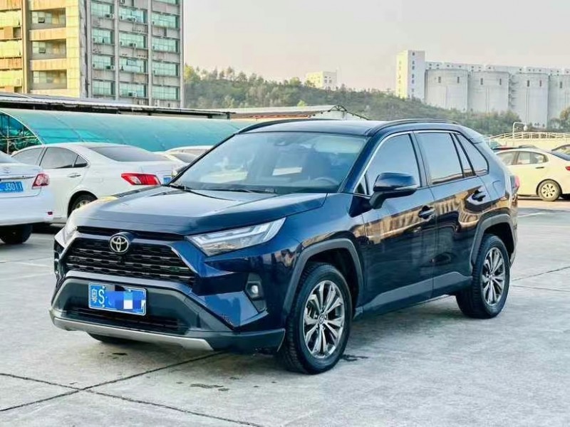 广州23年丰田RAV42