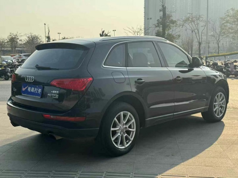 东莞15年奥迪Q58