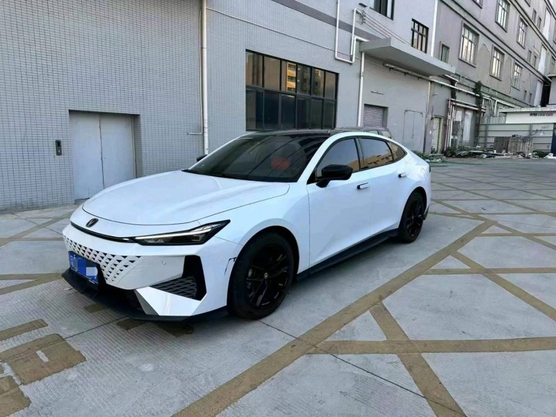 汕頭24年長安汽車UNI2
