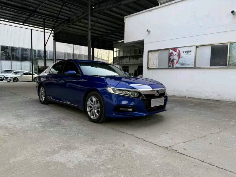 徐州18年本田雅阁3