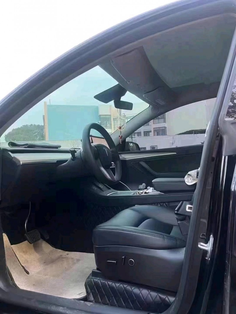 紹興23年特斯拉MODEL Y5