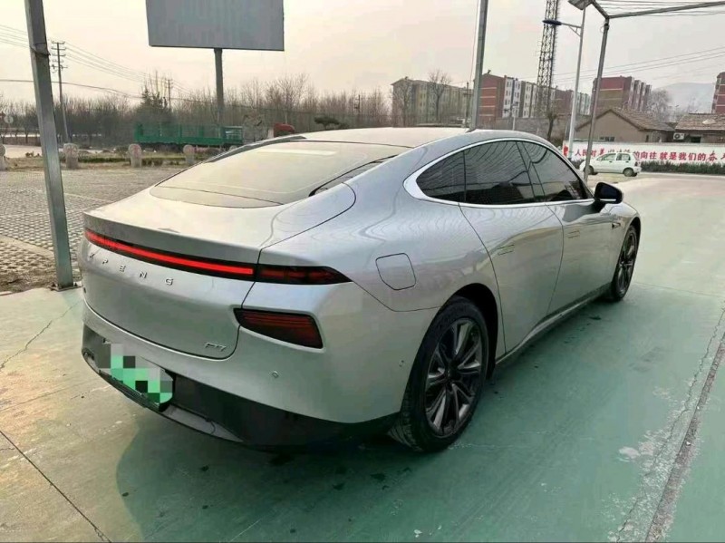 煙臺22年小鵬汽車p76