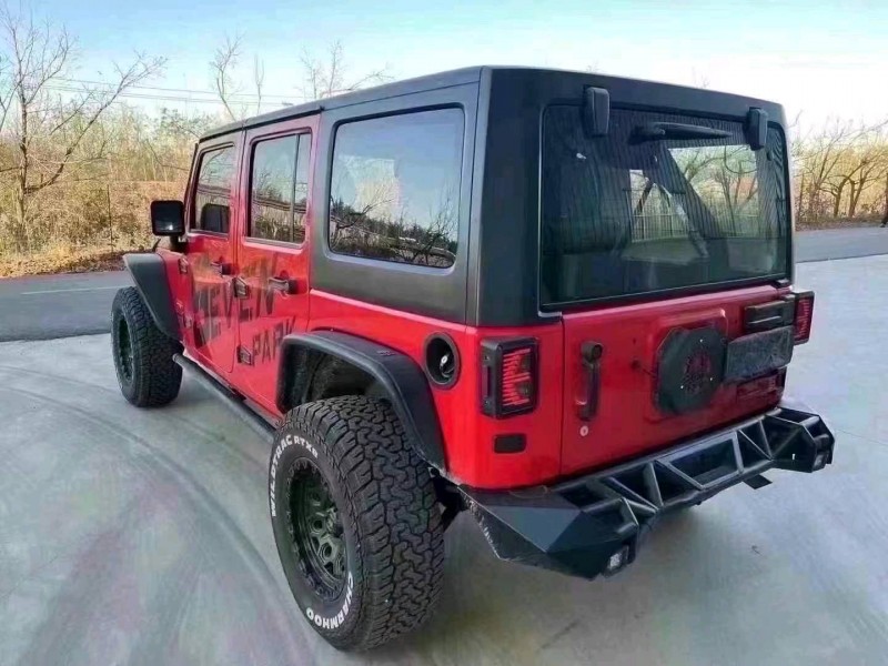 濟寧17年Jeep牧馬人7
