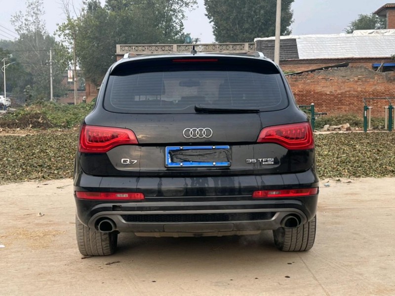 新鄉15年奧迪Q79
